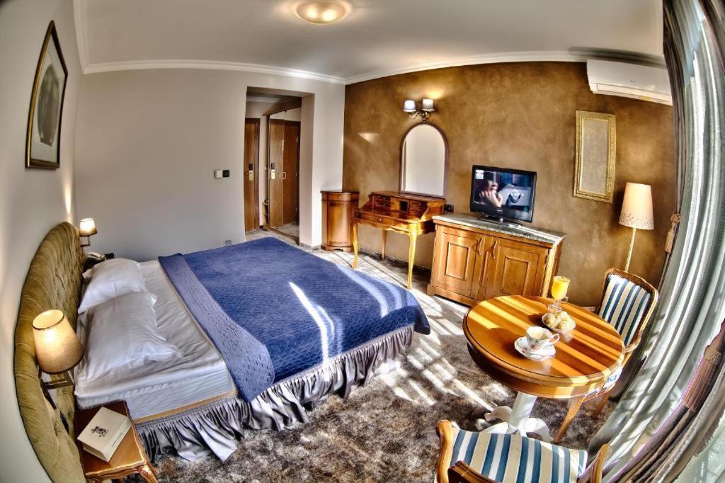 Meg-lozenetz Hotel Sofia